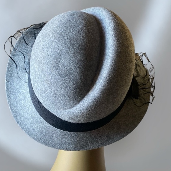 Doeskin 100% Wool Felt Hat with Sexy Off Center Crease Sheer Mesh Net Lace OS main image 4